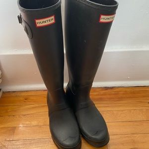 Size 9 Hunter Boots